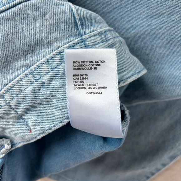 ‼️SOLD‼️BDG low rise straight leg bow fit light wash relaxed fit blue jeans - Picture 7 of 9